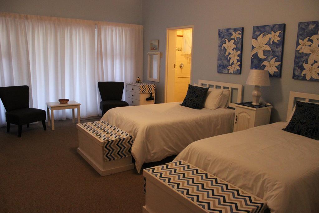 Smuts Ave. Guest Rooms Hermanus Exterior photo